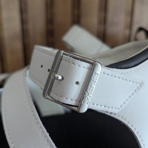 Dr. Martens Blaire Hydro Leather Platform Strap Sandal - NWOT! - Picture 8 of 15